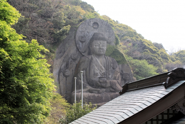 鋸山の日本寺の大仏